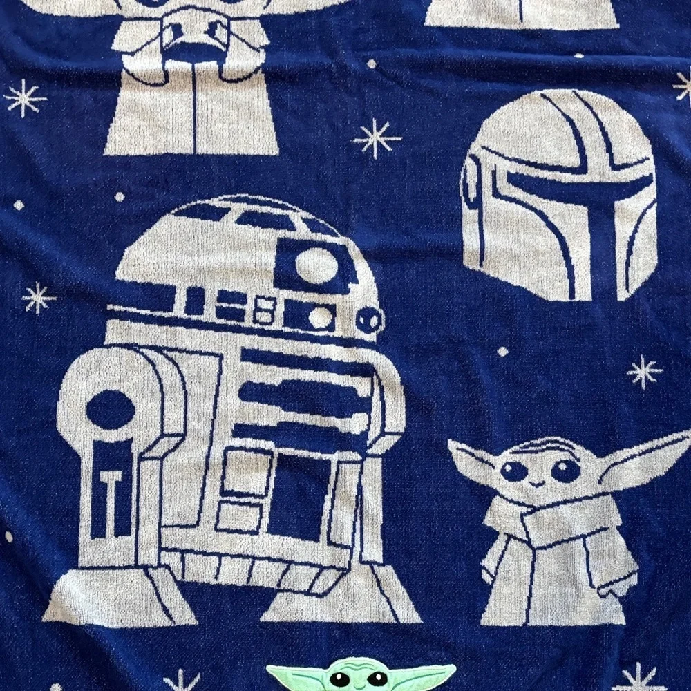 Star Wars Blue Towel with Characters